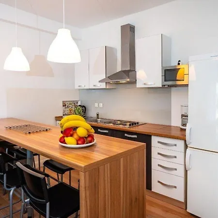 Ferienwohnung Fuer 8 Personen Ca 140 Qm In Zadar, Dalmatien Und Umgebung * ザダル