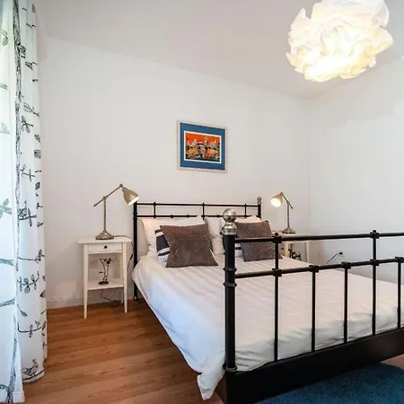 Ferienwohnung Fuer 8 Personen Ca 140 Qm In Zadar, Dalmatien Und Umgebung Apartment *