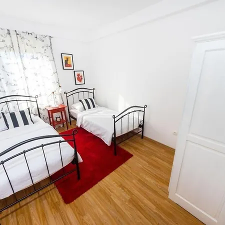 アパート Ferienwohnung Fuer 8 Personen Ca 140 Qm In Zadar, Dalmatien Und Umgebung ザダル